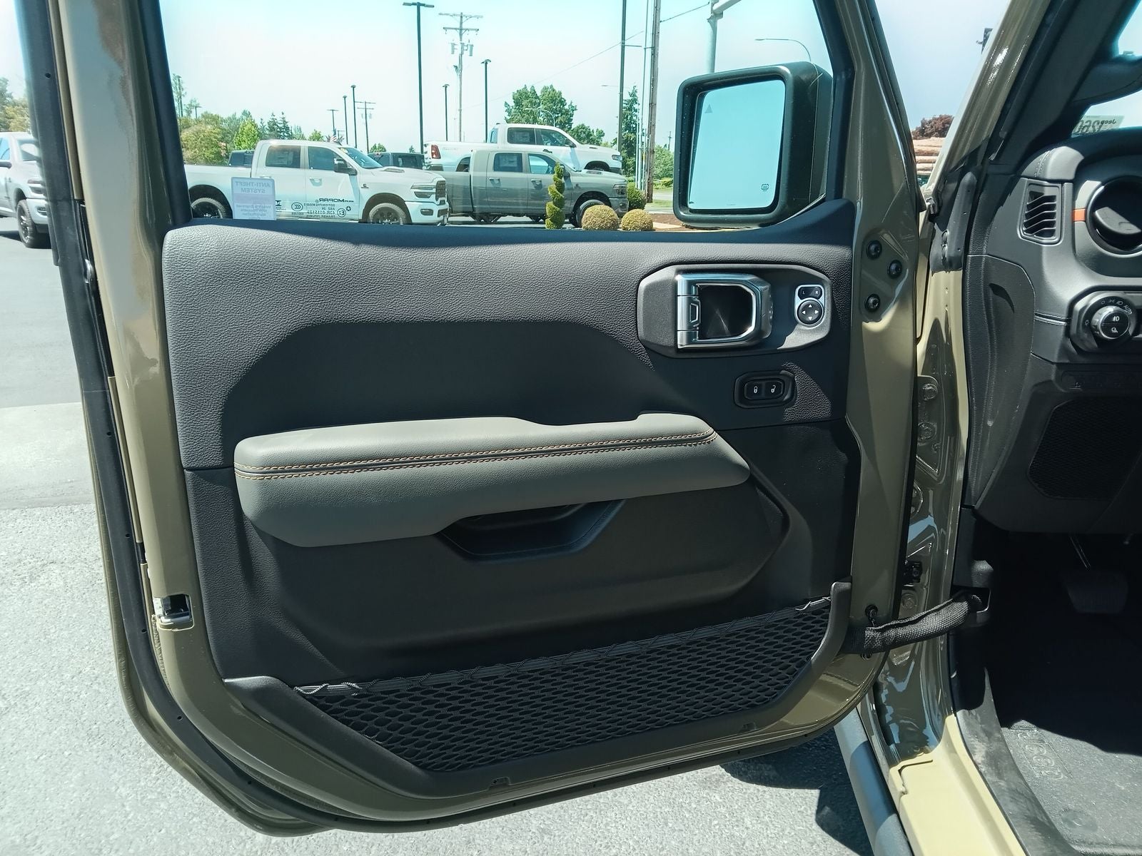 2026 Jeep Gladiator Mojave X
