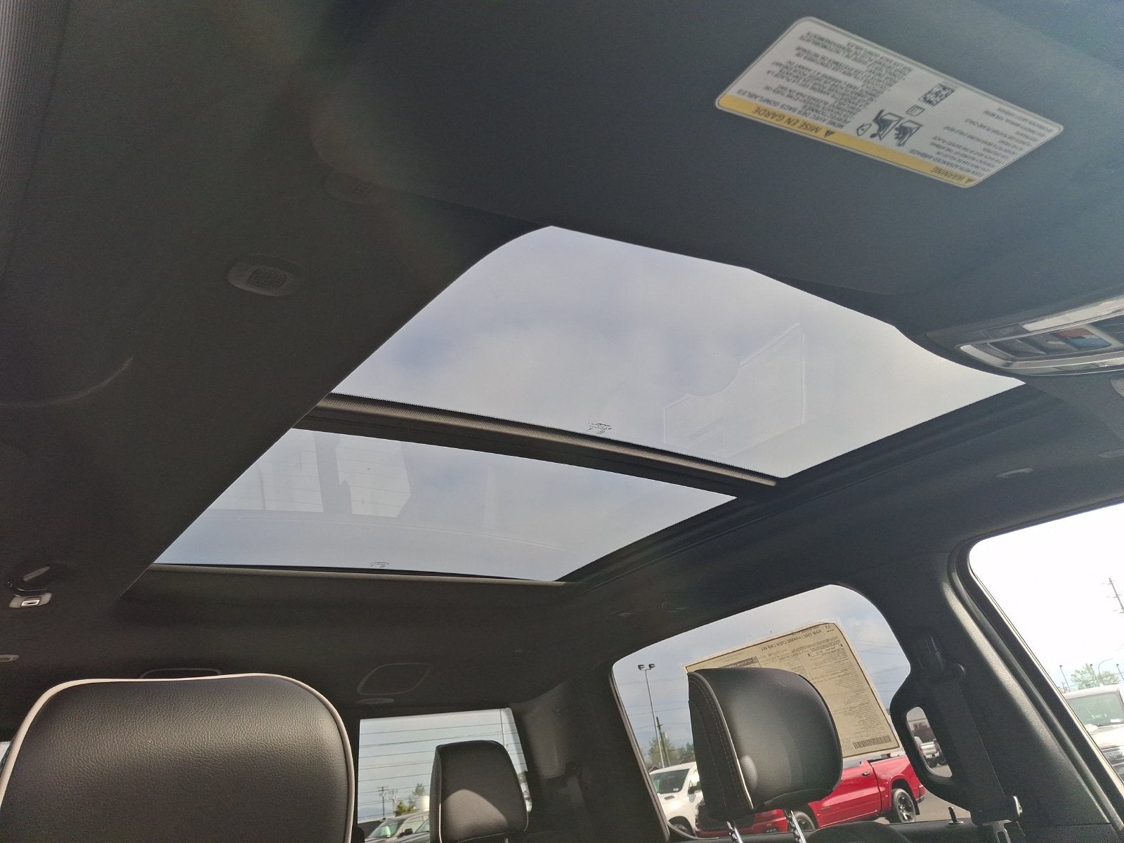 2026 RAM 1500 Laramie - Photo 16