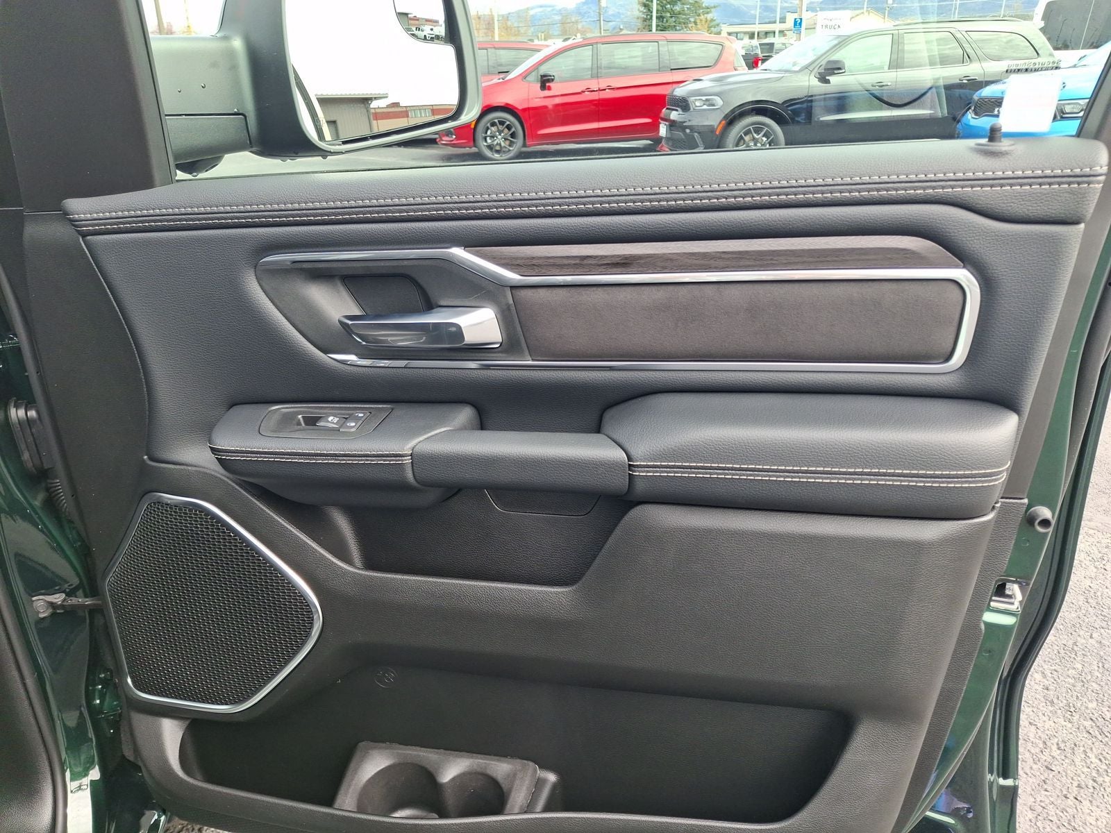 2026 RAM Ram 1500 Laramie