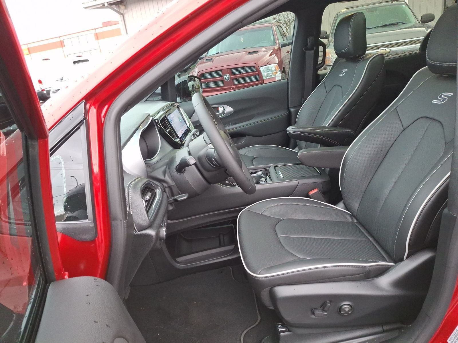 2026 Chrysler Pacifica Limited