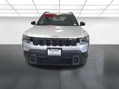 2026 Jeep Cherokee Laredo