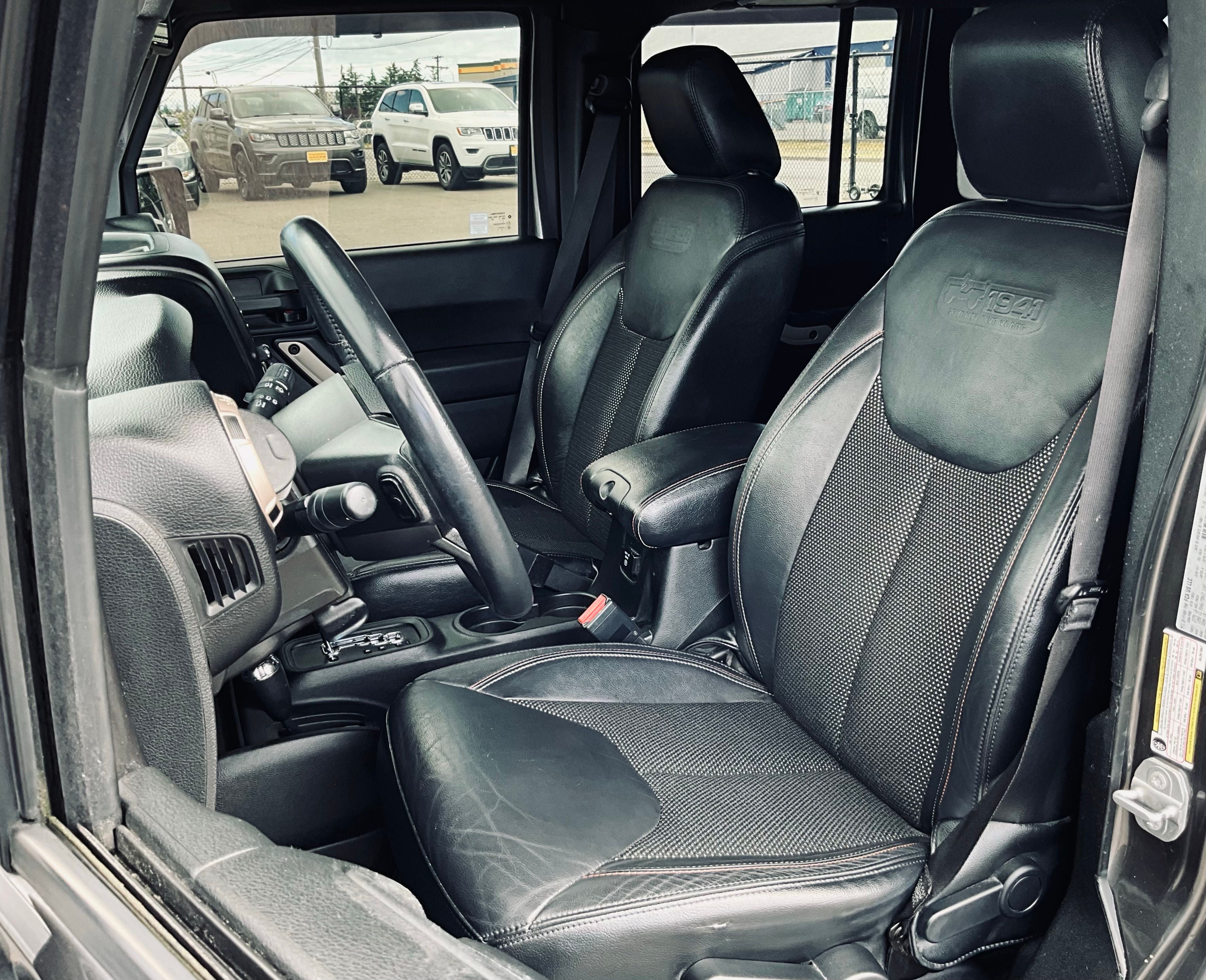 2016 Jeep Wrangler Unlimited Sahara