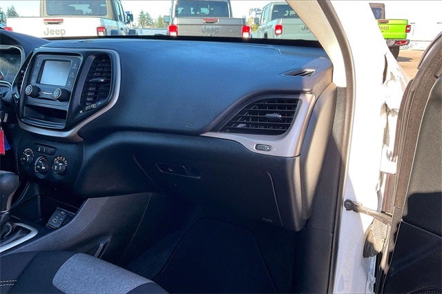 2017 Jeep Cherokee Altitude