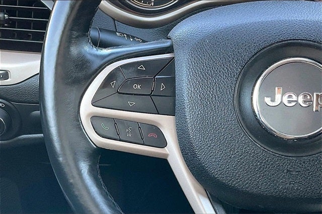 2017 Jeep Cherokee Altitude