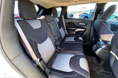 2017 Jeep Cherokee Altitude