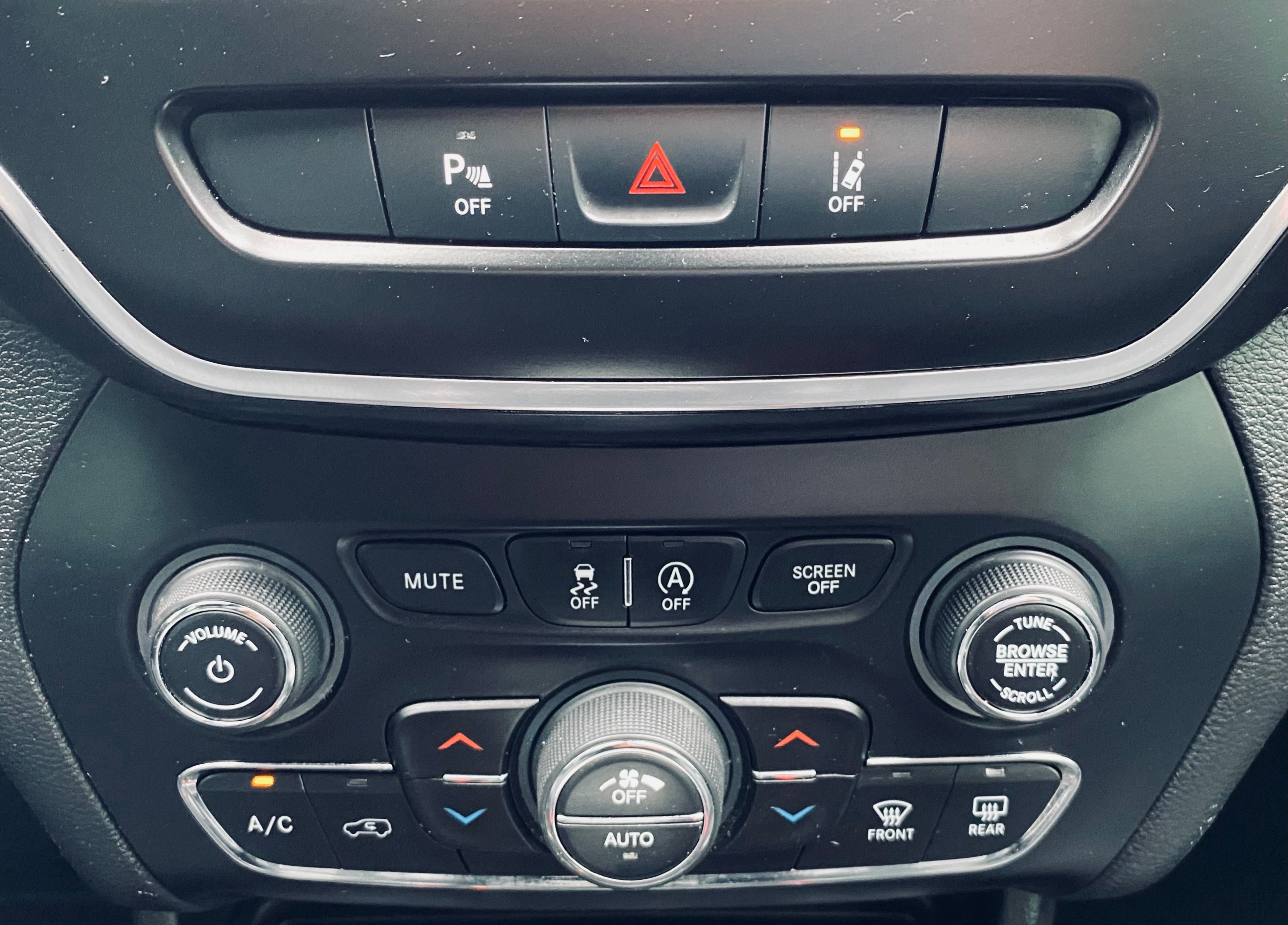 2021 Jeep Cherokee 80th Anniversary LUX