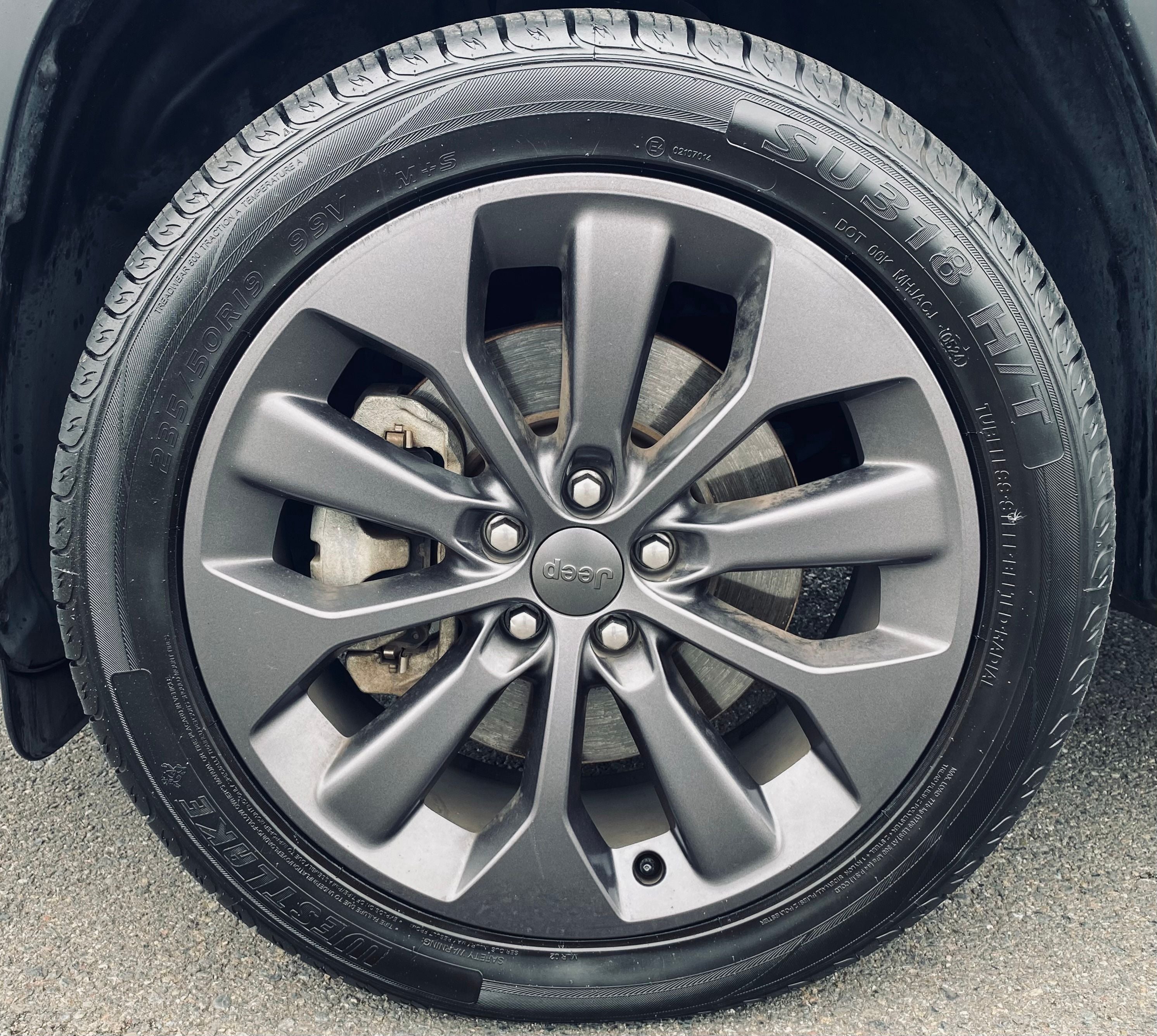 2021 Jeep Cherokee 80th Anniversary LUX