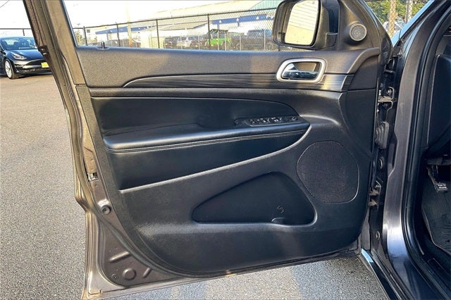 2020 Jeep Grand Cherokee Altitude 4WD