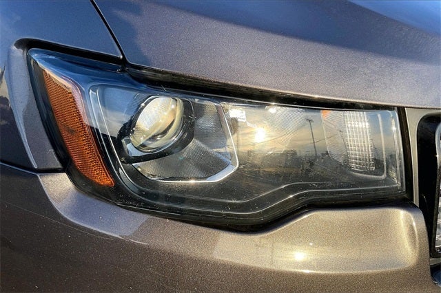 2020 Jeep Grand Cherokee Altitude 4WD