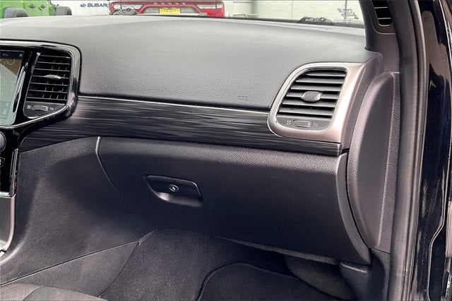 2020 Jeep Grand Cherokee Laredo E