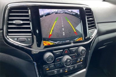 2020 Jeep Grand Cherokee Laredo E