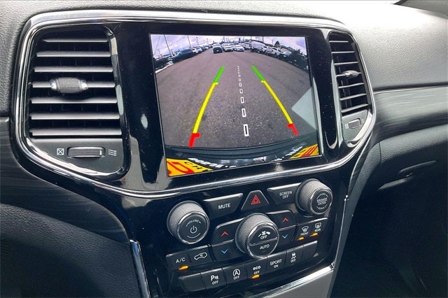 2020 Jeep Grand Cherokee Laredo E