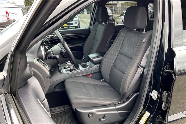 2020 Jeep Grand Cherokee Laredo E