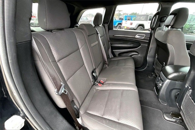 2020 Jeep Grand Cherokee Laredo E