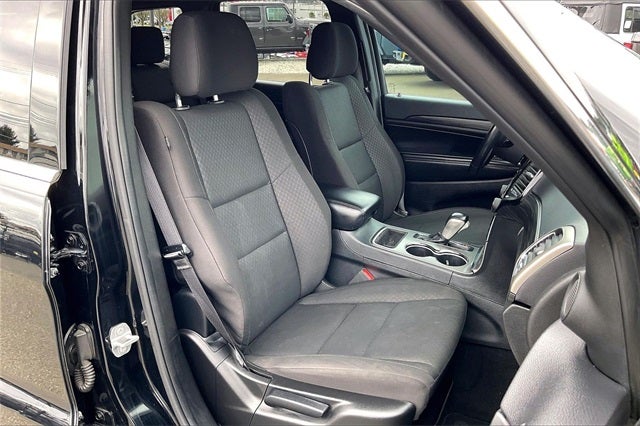 2020 Jeep Grand Cherokee Laredo E