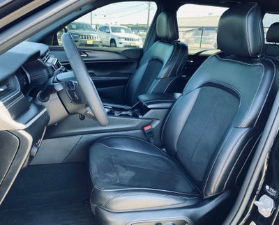 2023 Jeep Grand Cherokee Altitude X