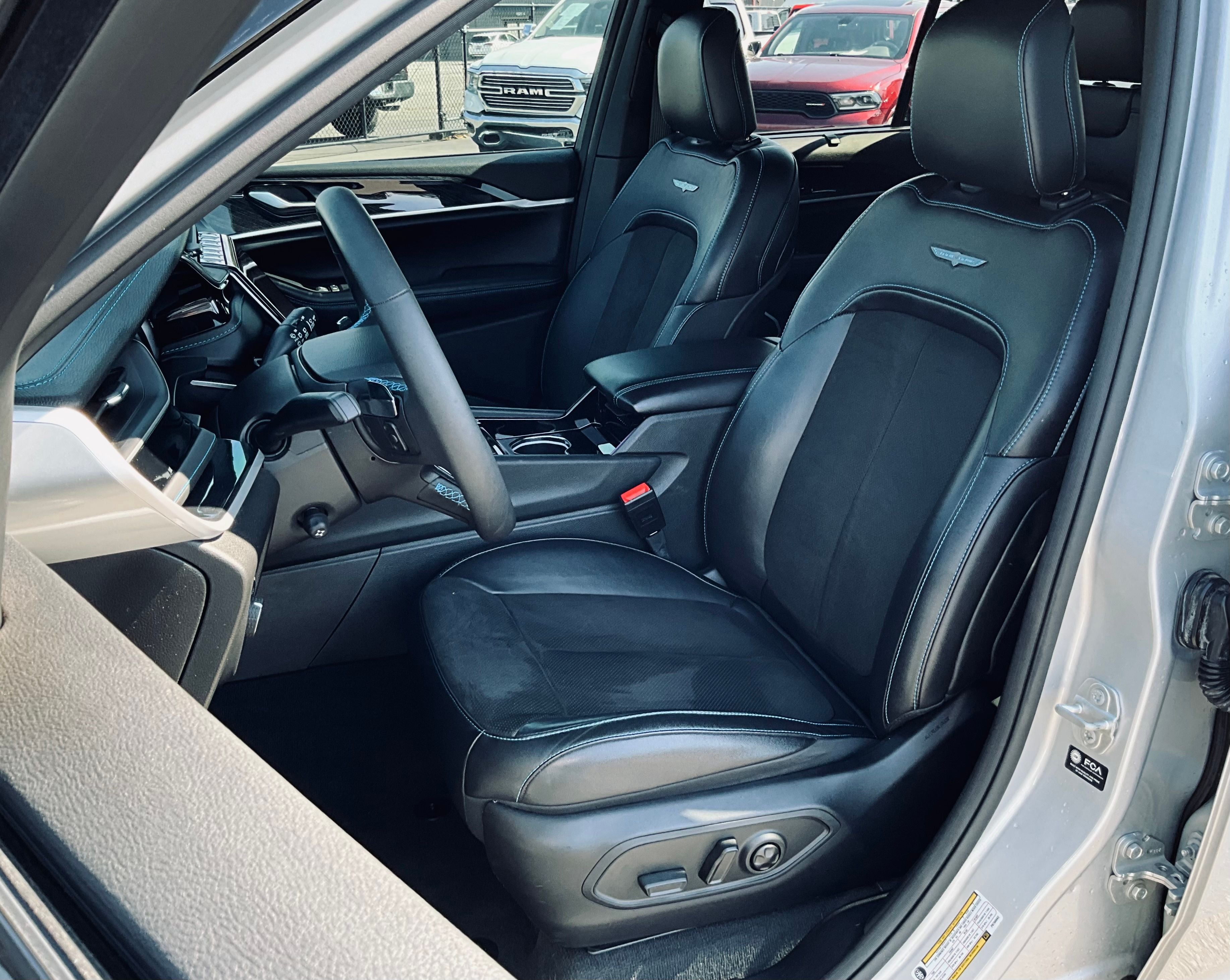 2023 Jeep Grand Cherokee Trailhawk 4xe