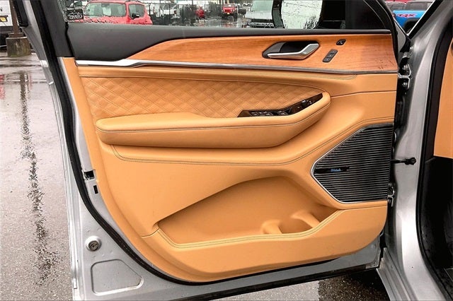 2022 Jeep Grand Cherokee Summit Reserve 4xe 4WD