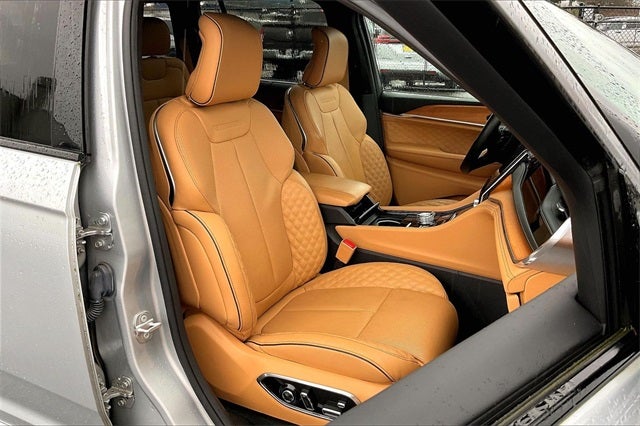 2022 Jeep Grand Cherokee Summit Reserve 4xe 4WD