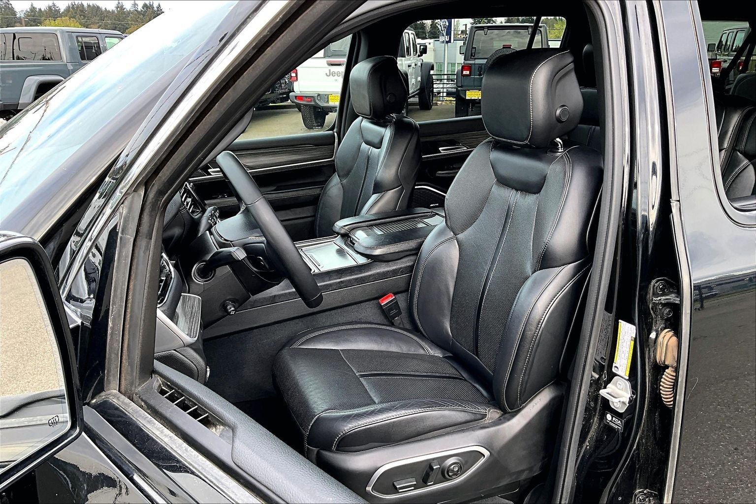 2024 Jeep Wagoneer L Series II