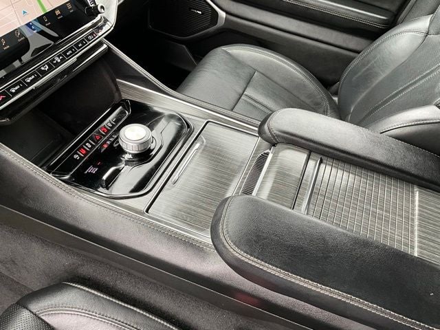2023 Jeep Wagoneer L Series II