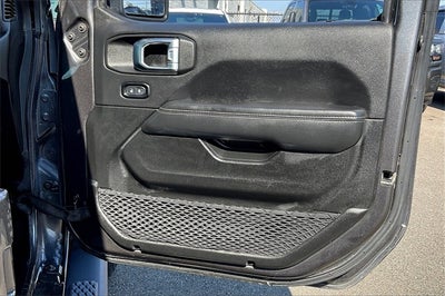 2023 Jeep Gladiator Overland CREW CAB 4X4