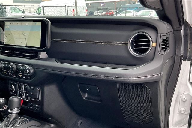 2025 Jeep Gladiator High Tide