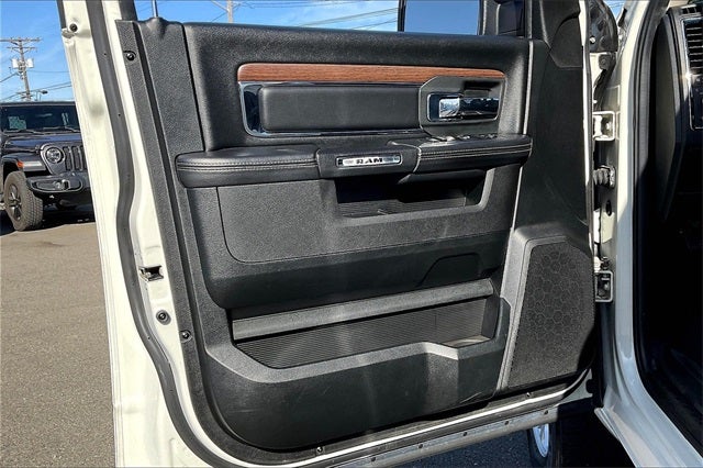 2017 RAM 1500 Laramie