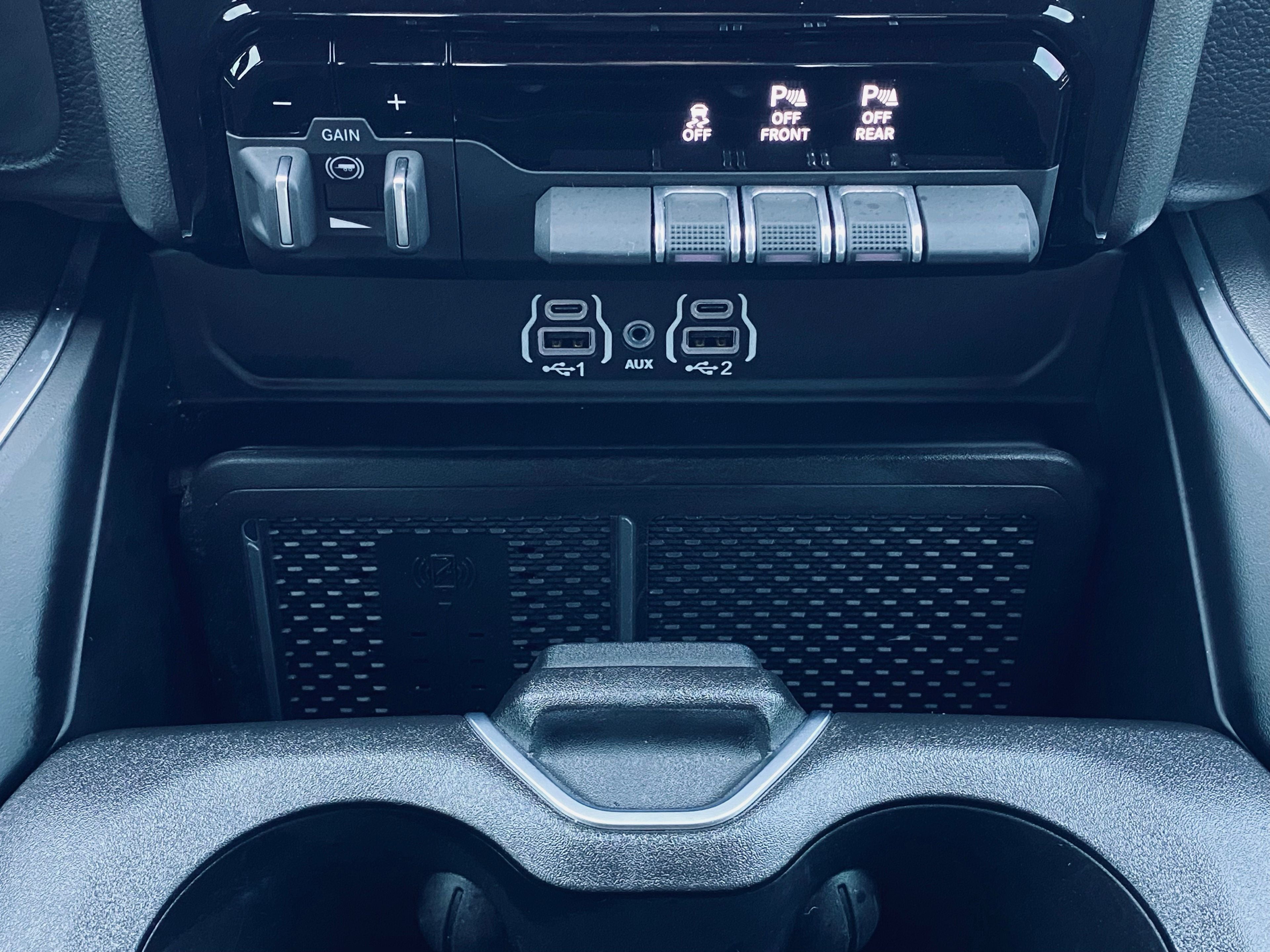 2025 RAM 1500 Big Horn Night Edition