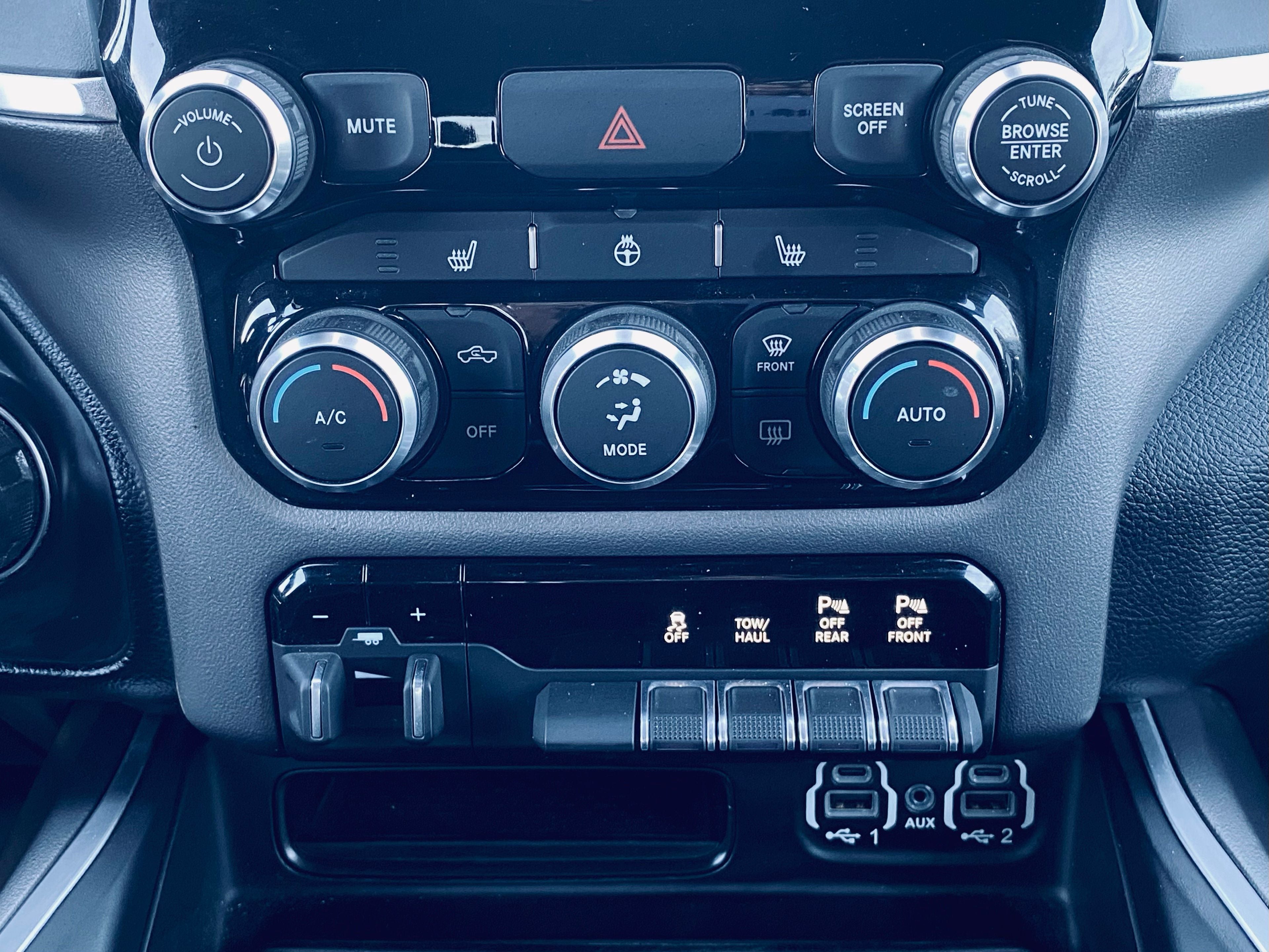 2021 RAM 1500 Big Horn Night Edition