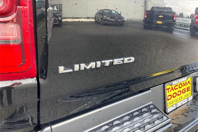 2023 RAM 1500 Limited CREW CAB 4X4