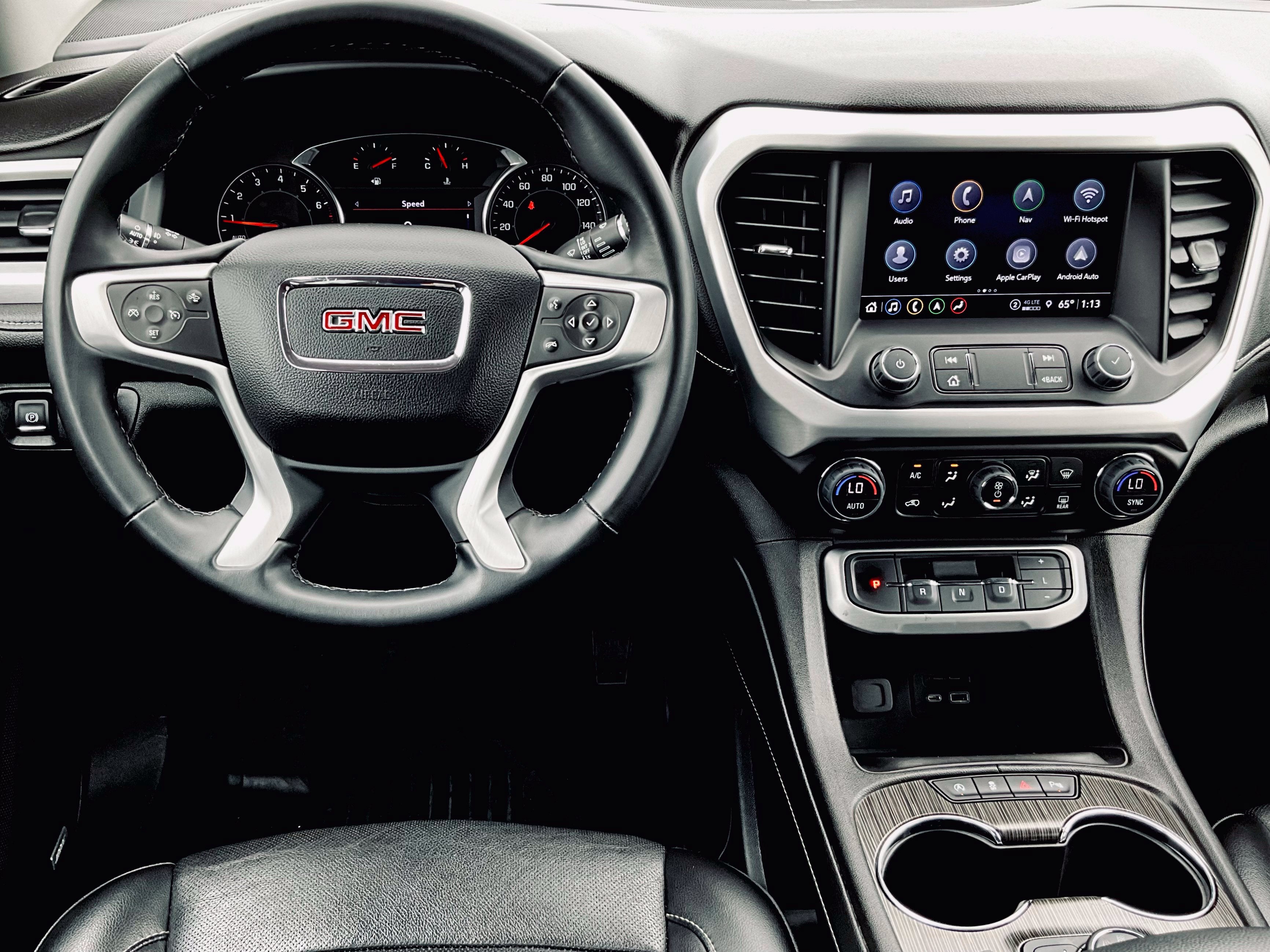 2023 GMC Acadia SLT