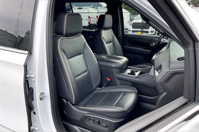 2024 GMC Yukon XL SLT