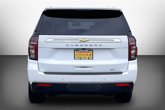 2024 Chevrolet Suburban LT