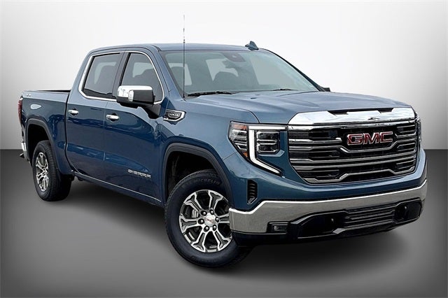 2024 GMC Sierra 1500 SLT CREW CAB 4X4