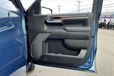 2024 GMC Sierra 1500 SLT CREW CAB 4X4