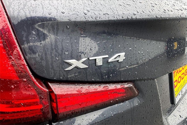 2023 Cadillac XT4 Premium Luxury AWD
