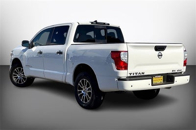 2022 Nissan Titan SV CREW CAB 4X4
