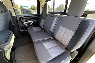 2022 Nissan Titan SV CREW CAB 4X4