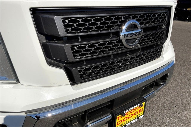 2022 Nissan Titan SV CREW CAB 4X4