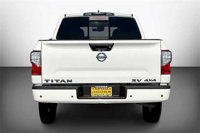 2022 Nissan Titan SV CREW CAB 4X4