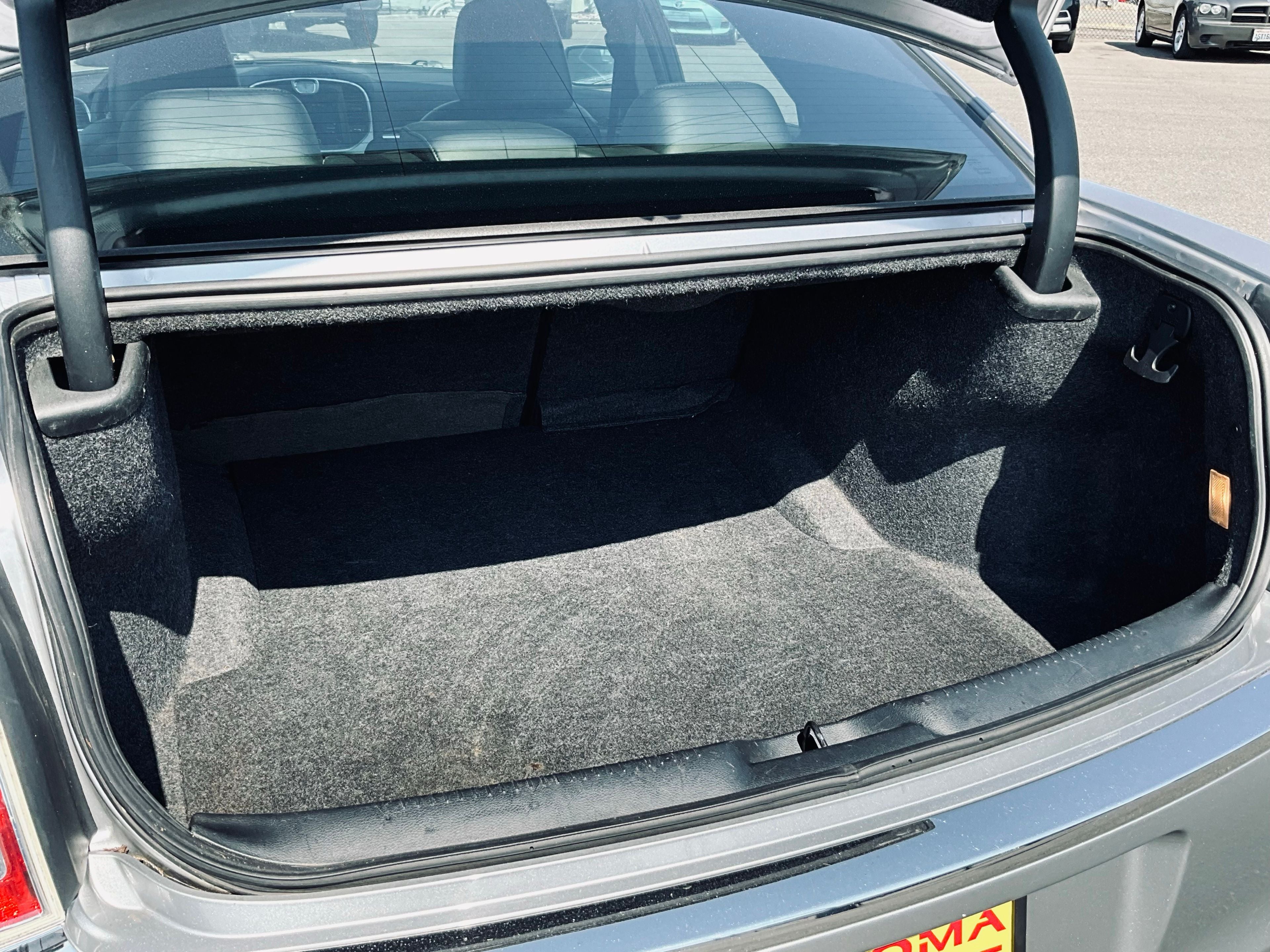 2013 Chrysler 300 Base