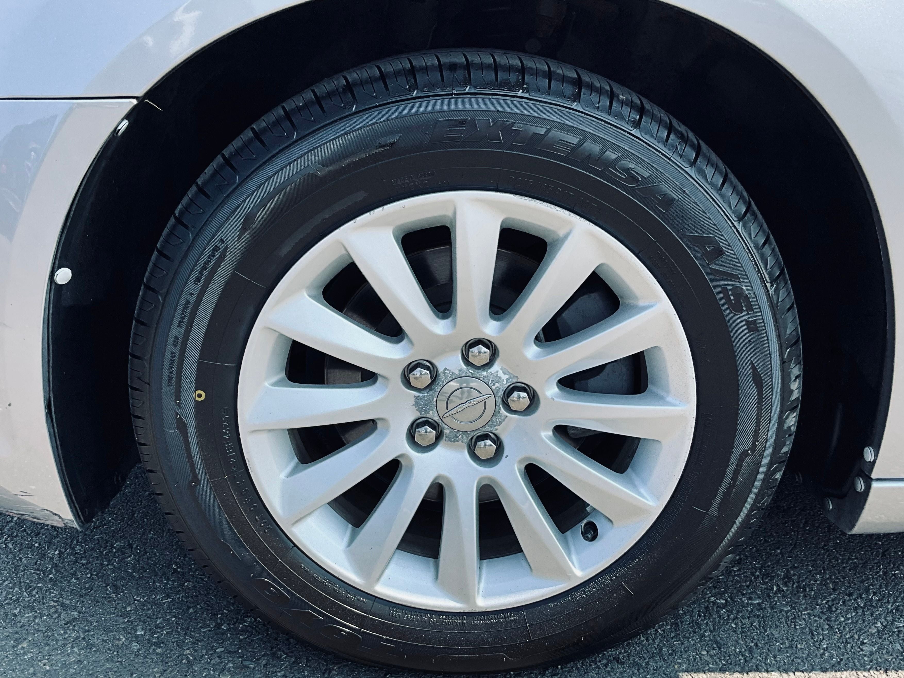 2013 Chrysler 300 Base