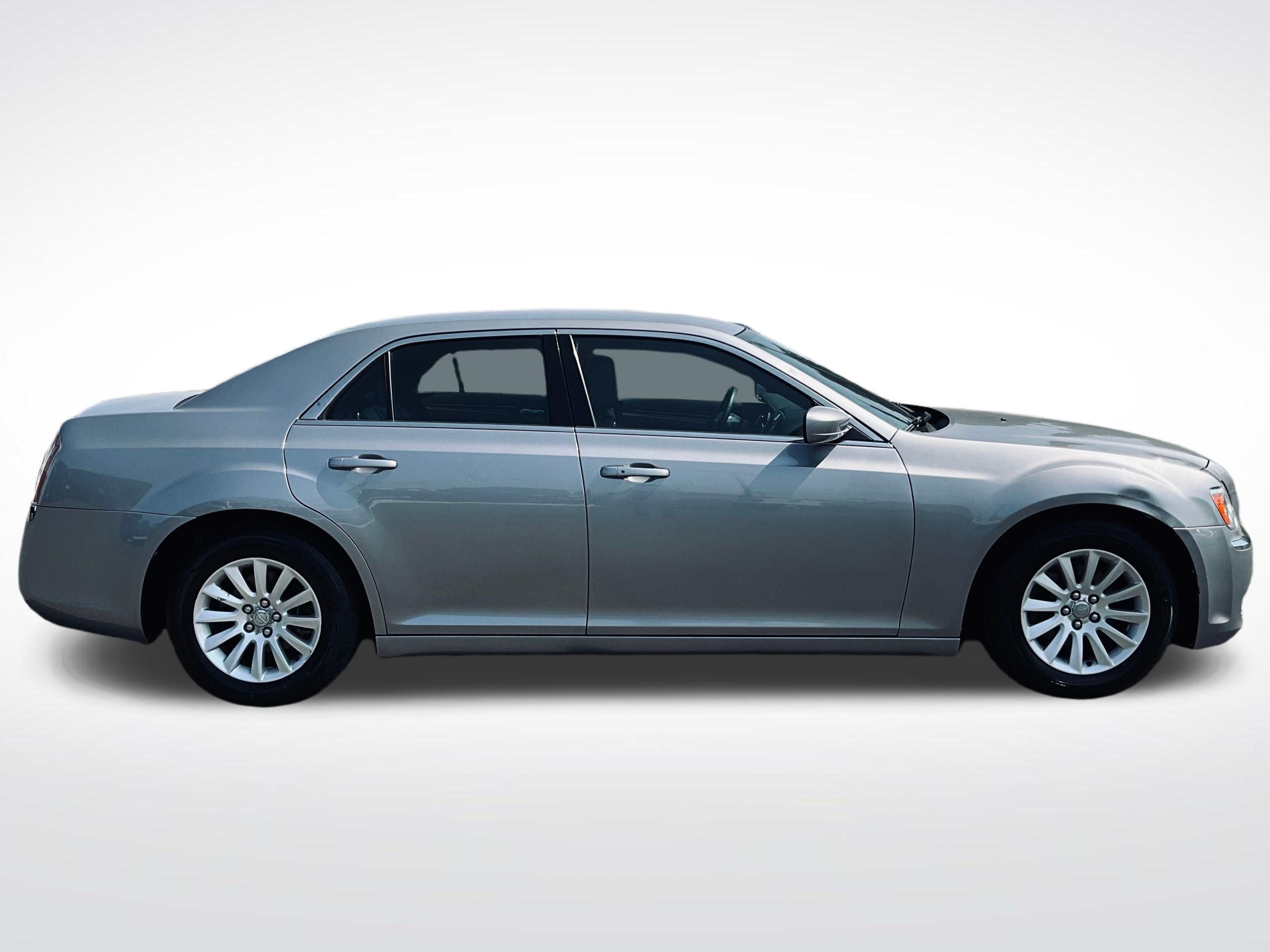 2013 Chrysler 300 Base