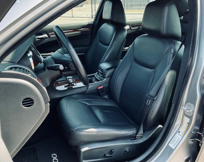 2013 Chrysler 300 Base