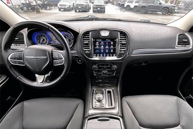 2018 Chrysler 300 Touring