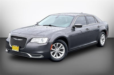 2018 Chrysler 300 Touring