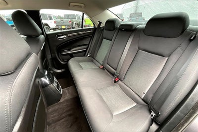 2018 Chrysler 300 Touring