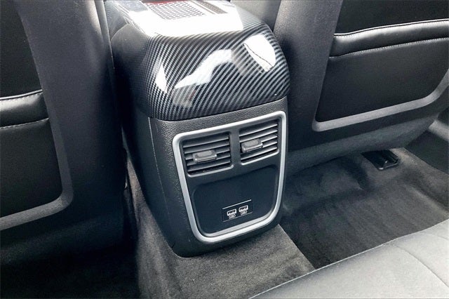 2018 Chrysler 300 Touring