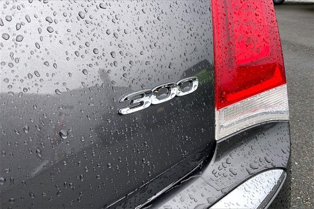 2018 Chrysler 300 Touring